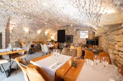 Hôtel Sarlat salle restaurant La Couleuvrine Dordogne 
